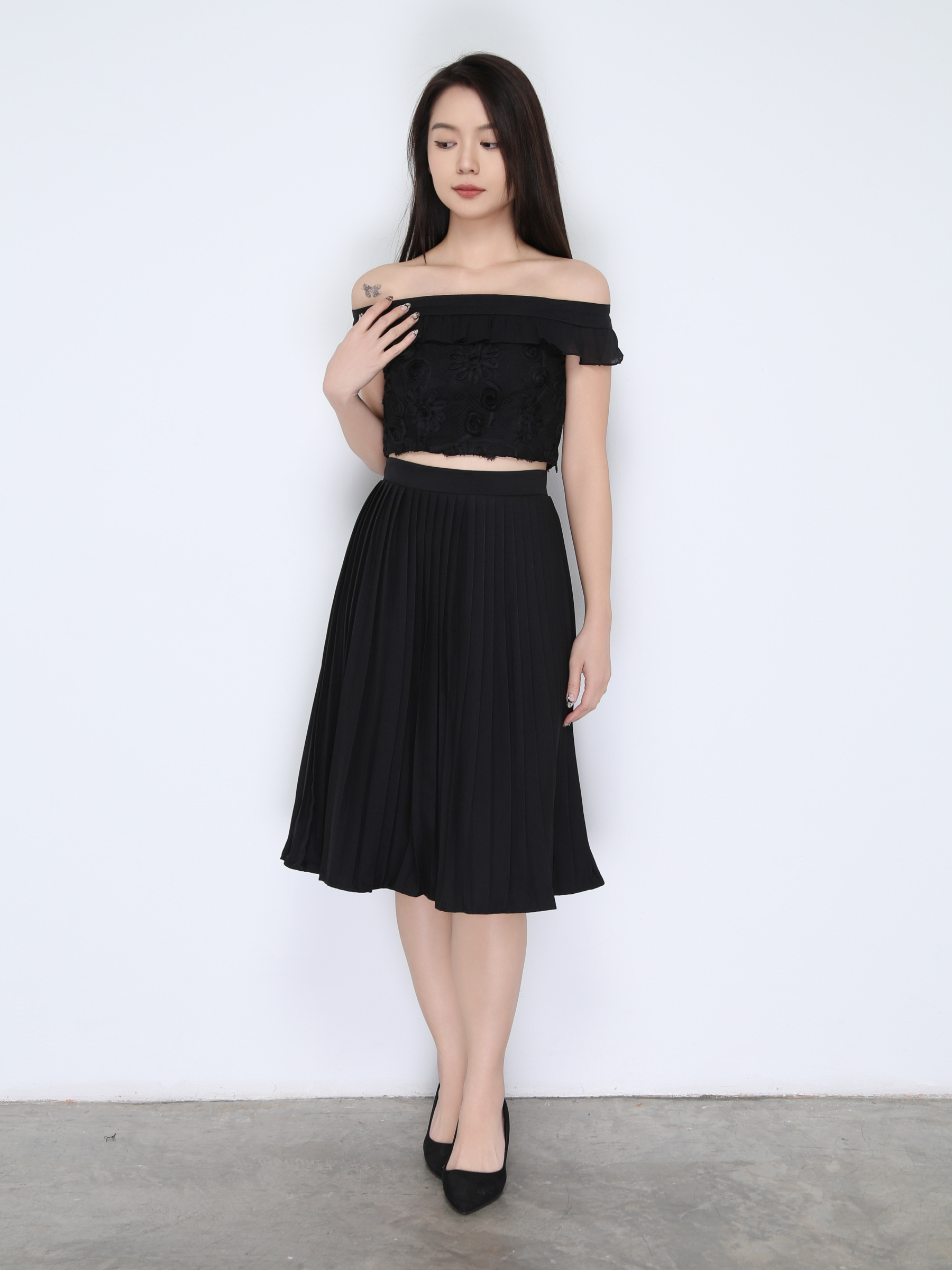 Lace Sleeveless Top With Long Skirt Set 38244