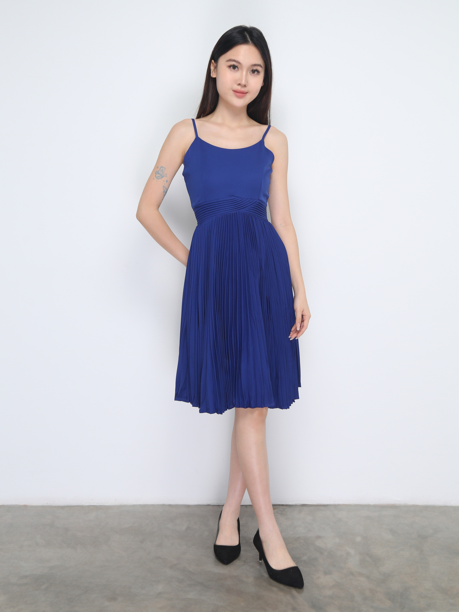 Sleeveless Pleated Dress 38283
