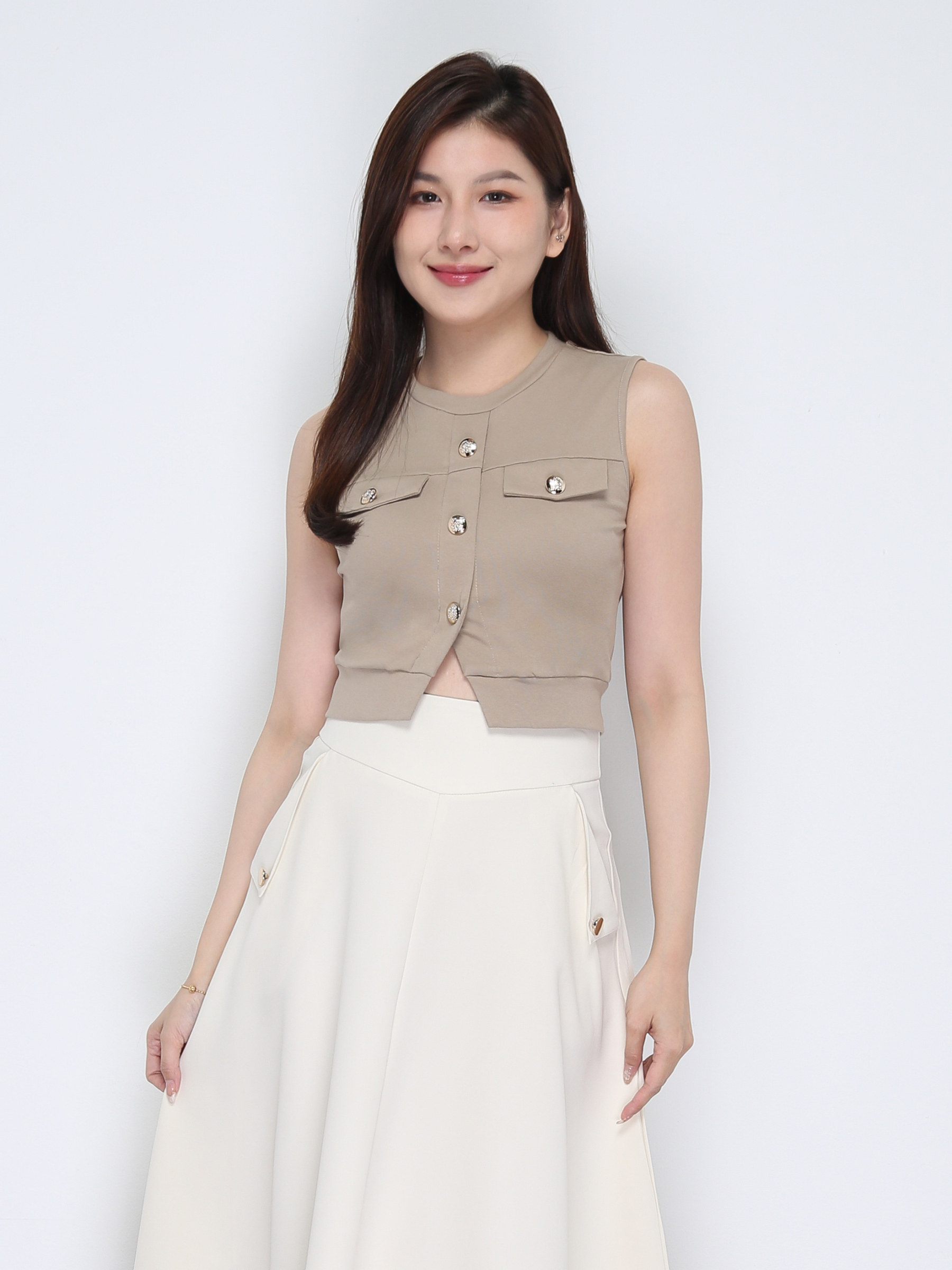 Sleeveless Front Button Top 38583
