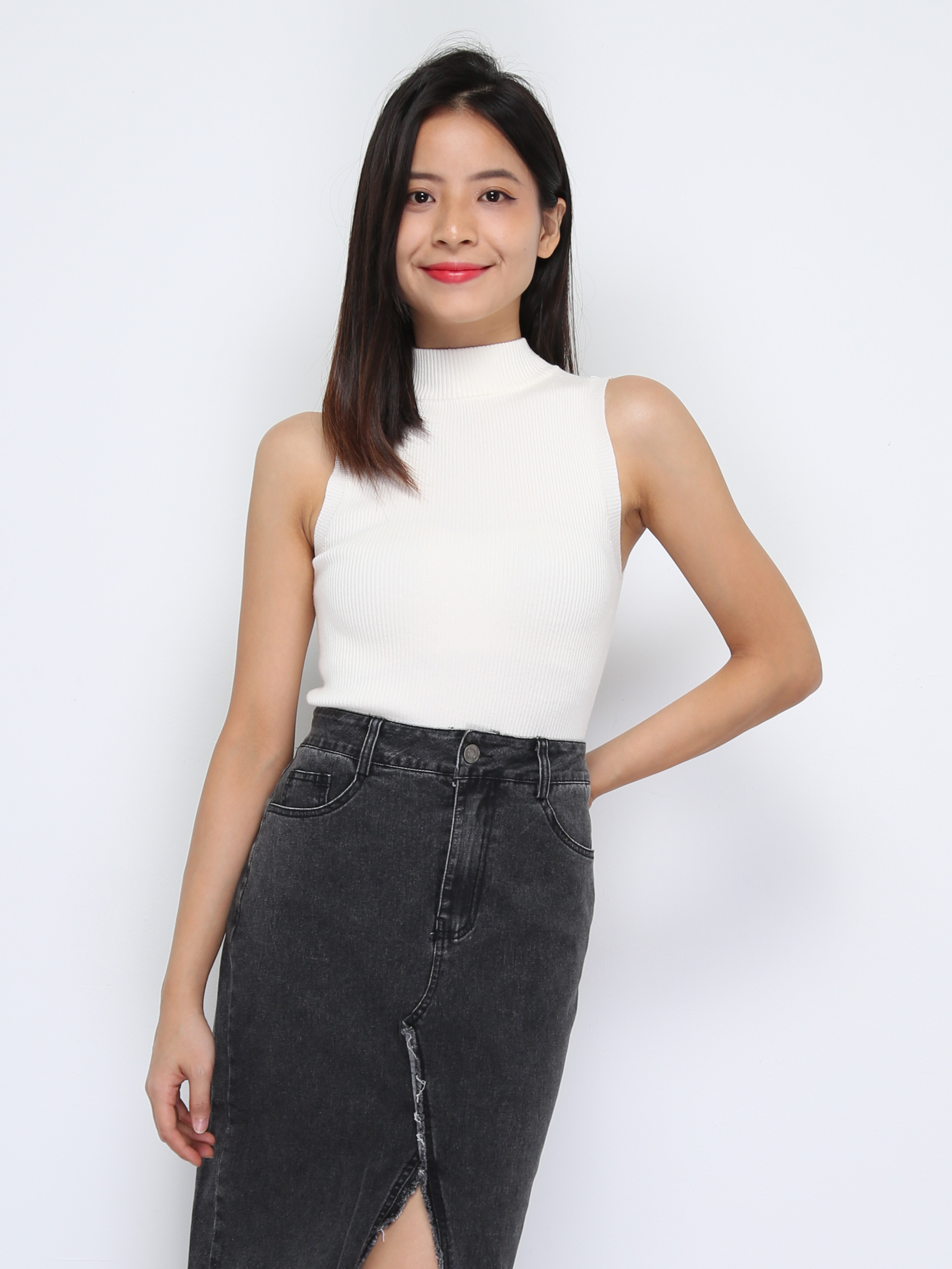 Knitted Sleeveless Top 38764
