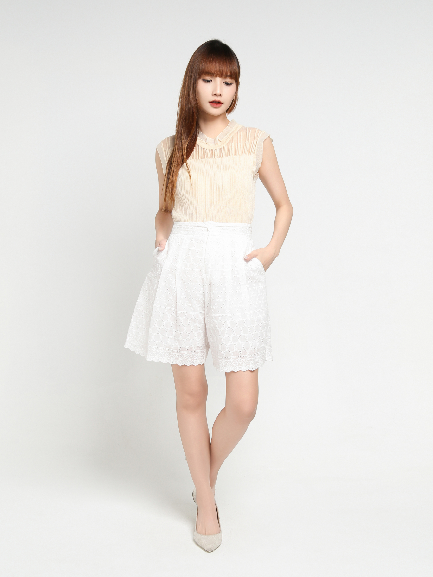 Eyelet Short Pants 35136