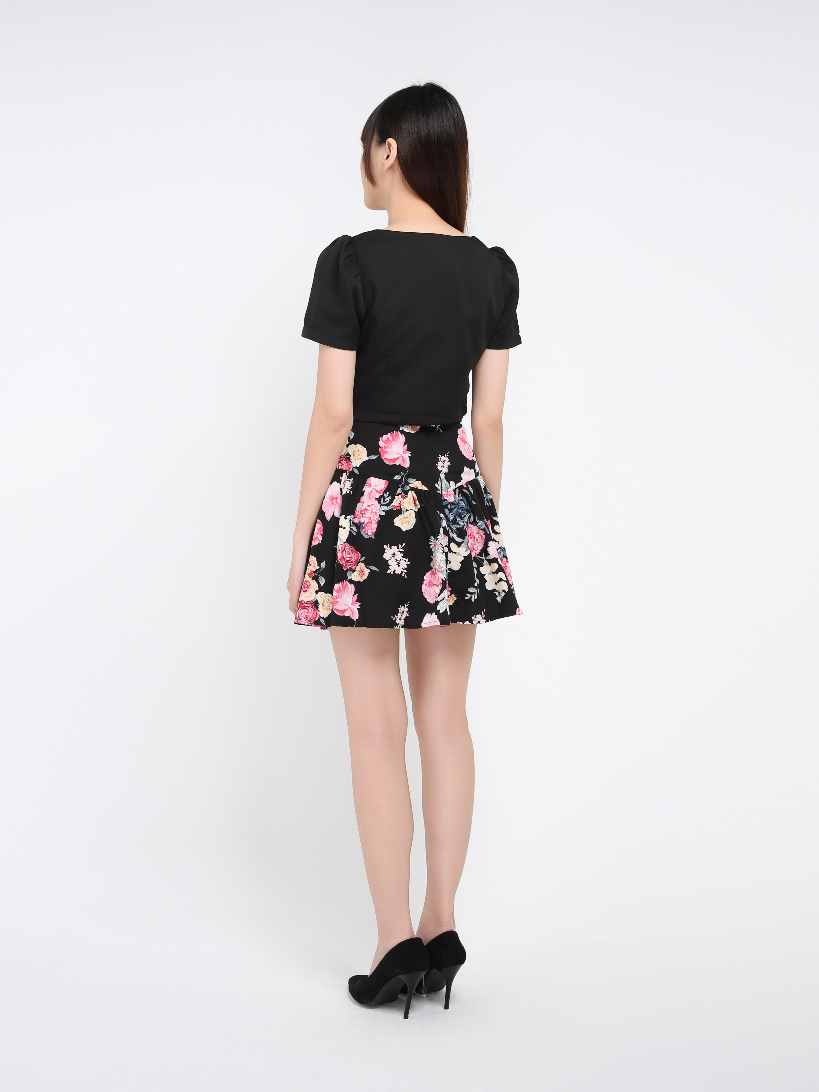 Short Sleeve Top With Back Zip Skirt Pant 39254