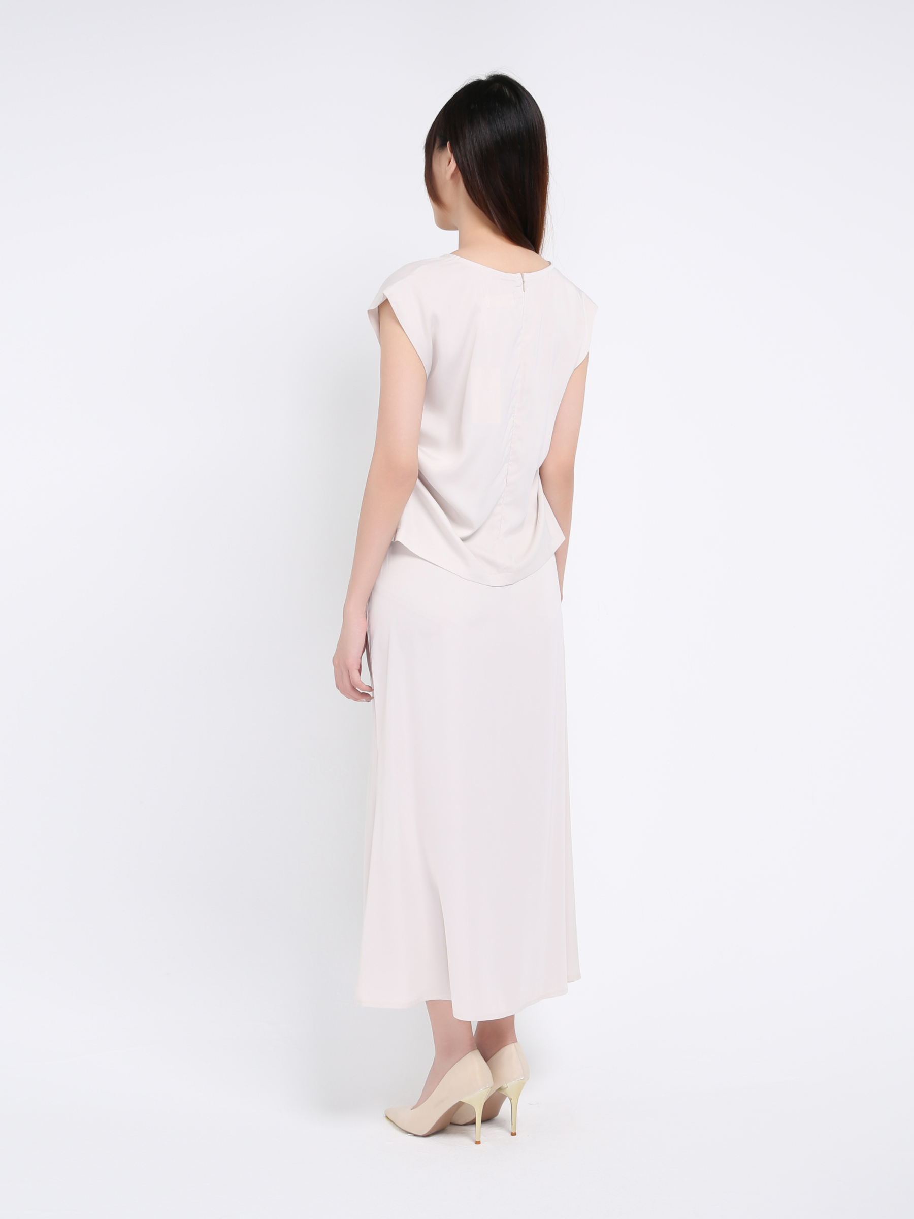 Sleeveless Top With Long Skirt Set 39388