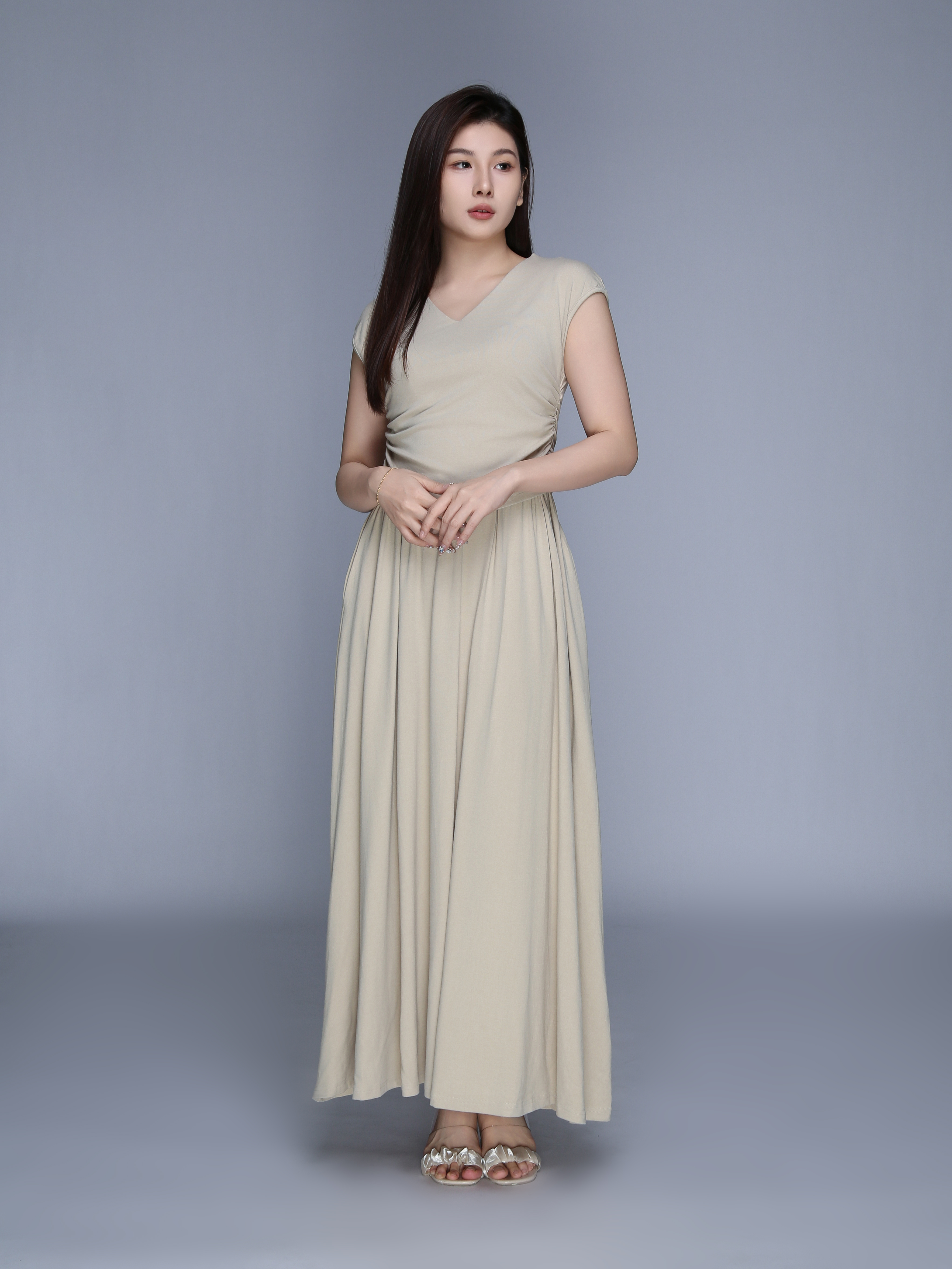 Sleeveless V Neck Top With Long Skirt Set 39550