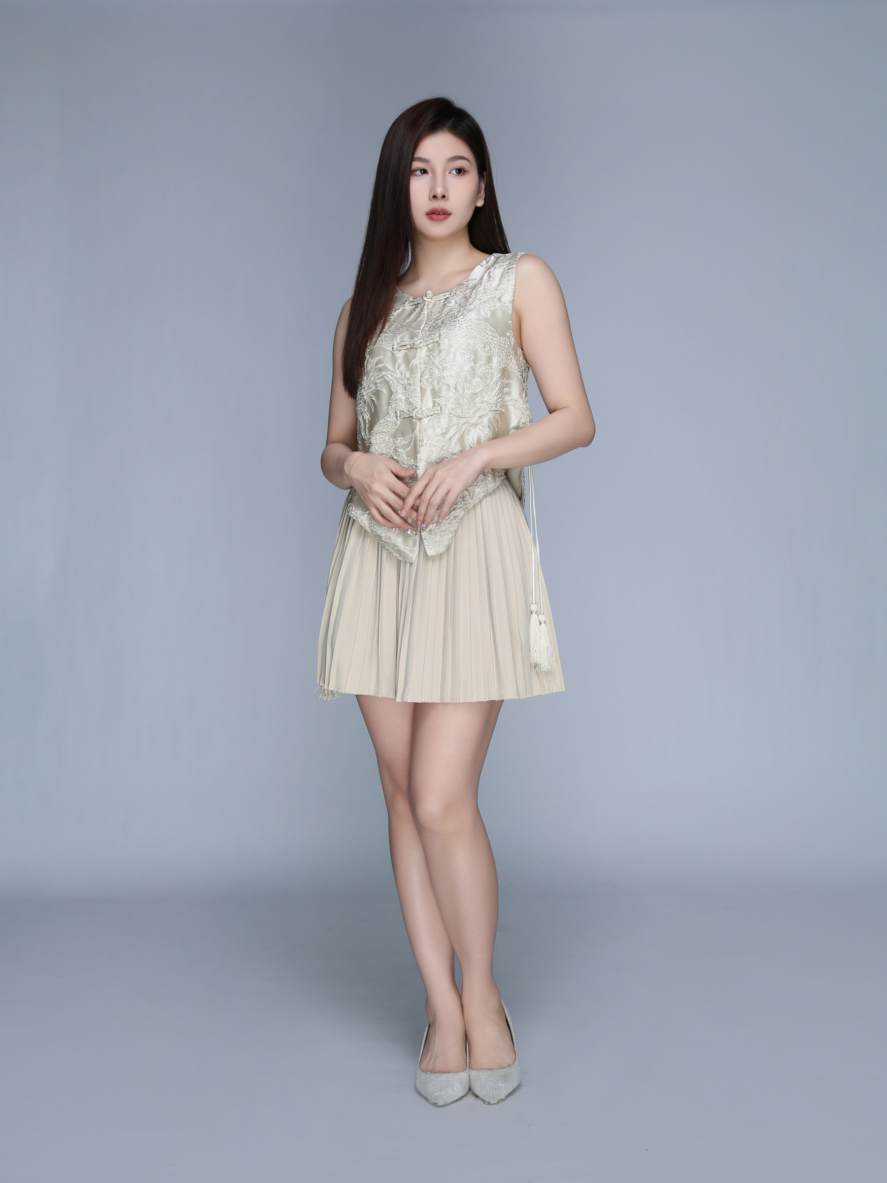 Sleeveless New Year Top With Skirt Set 39560