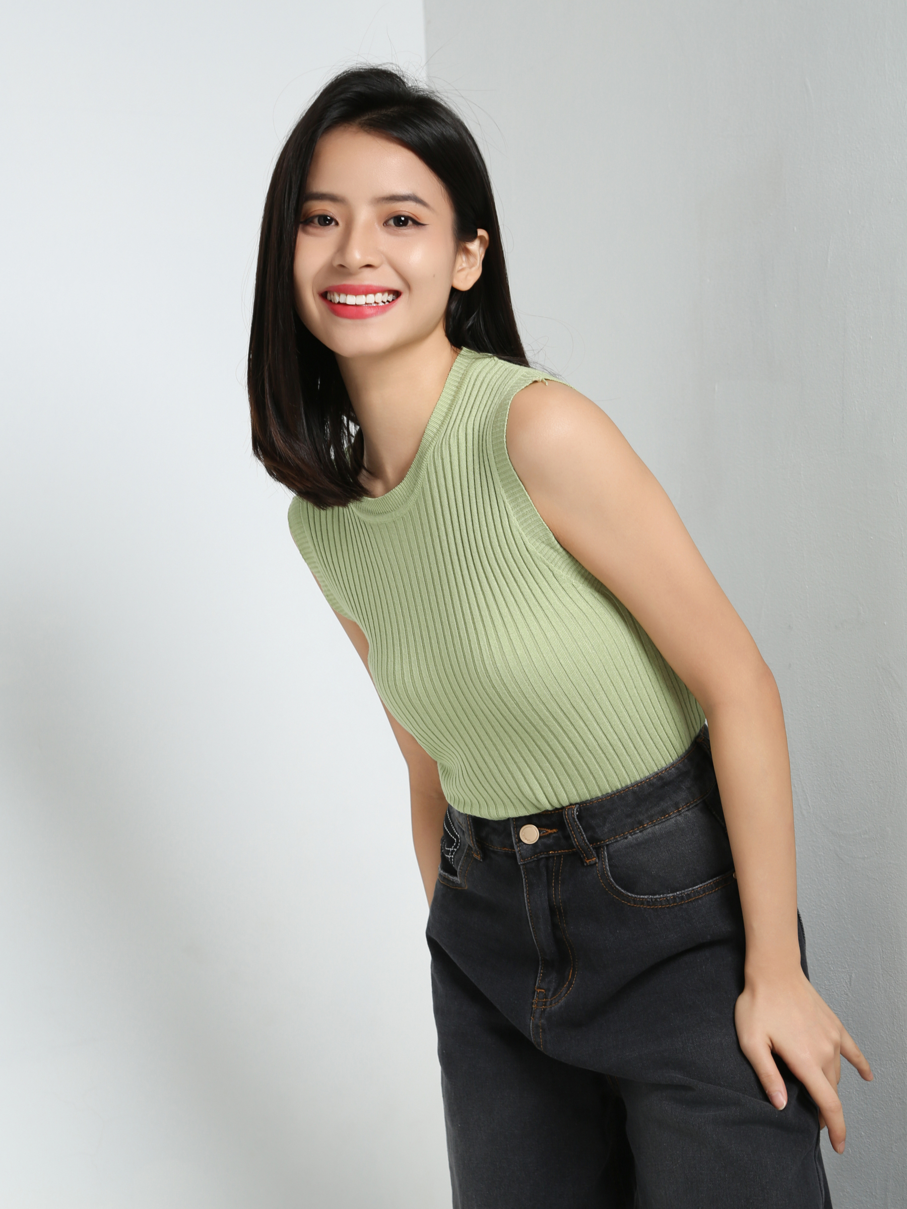 Knitted Sleeveless Top 39649