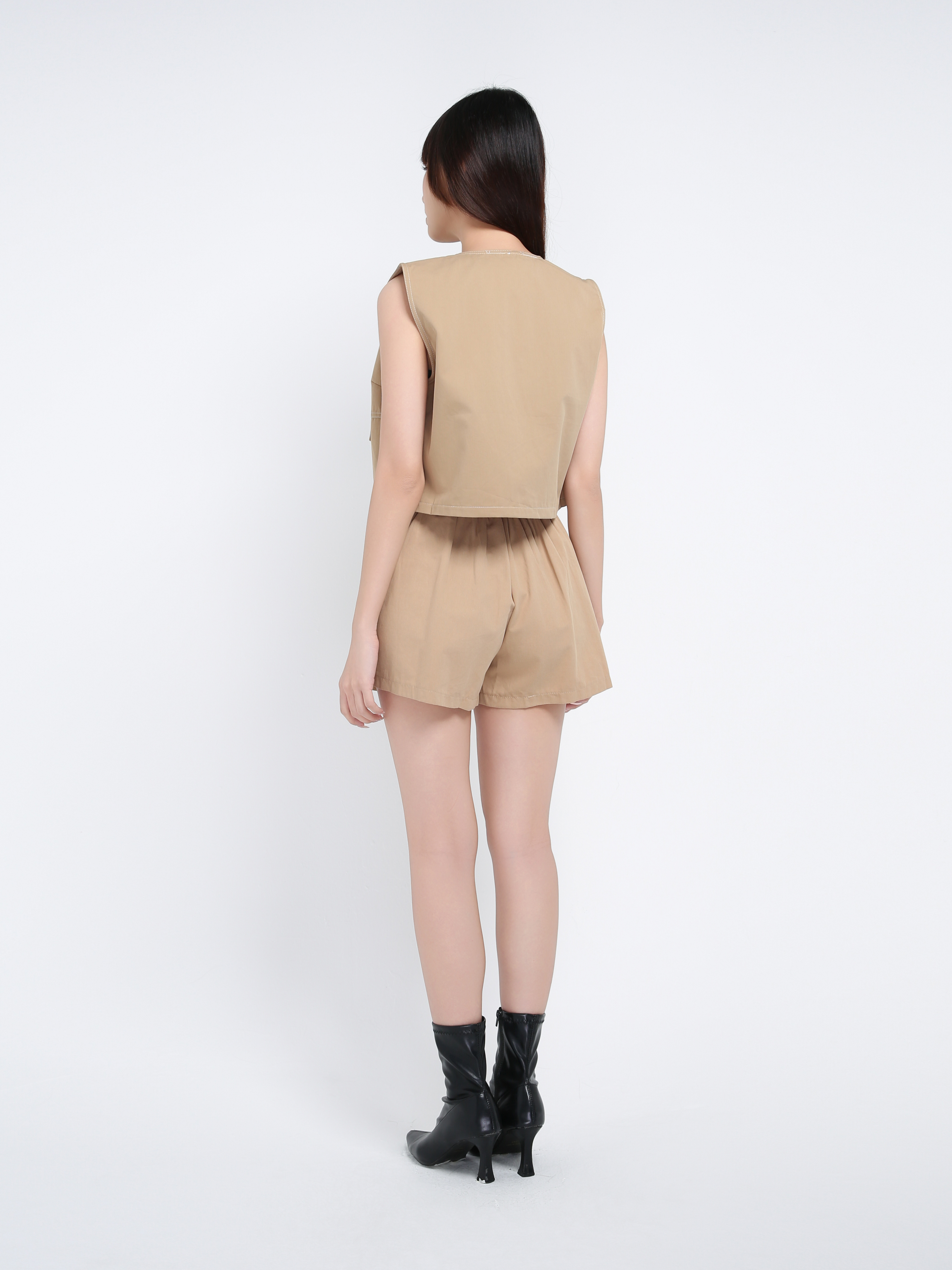 Sleeveless Front Button Top 39771