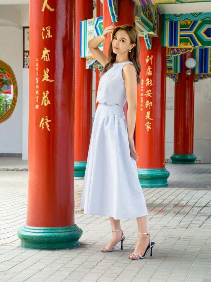 Sleeveless Back Zip Top With Long Skirt Set AC819