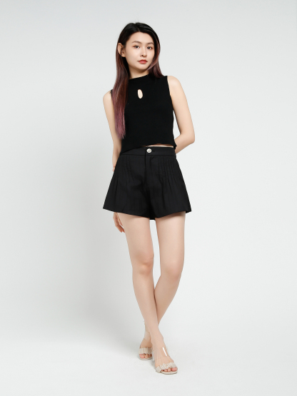 Sleeveless Front Hole Top 40283