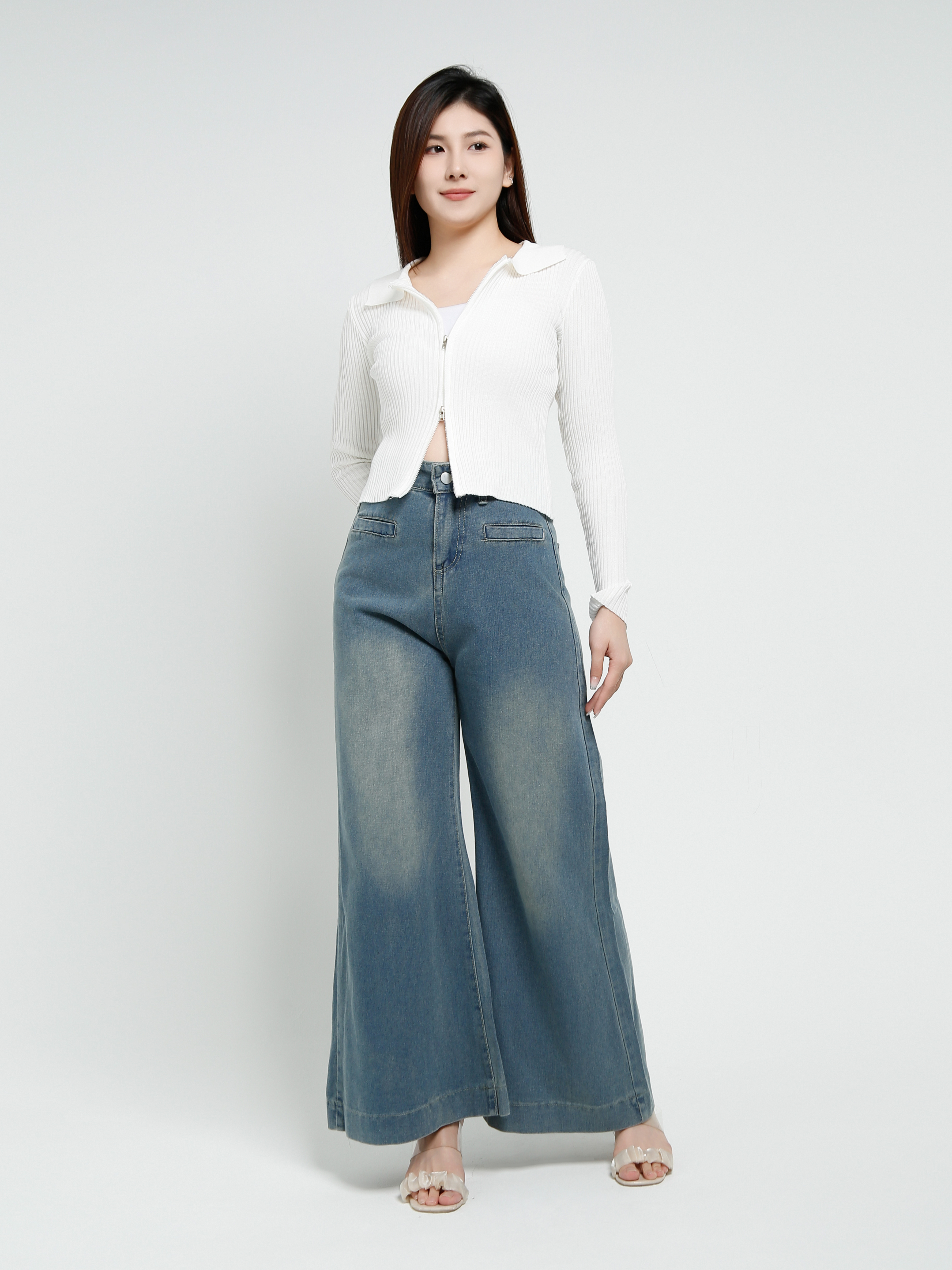 Front Zip Top 40287