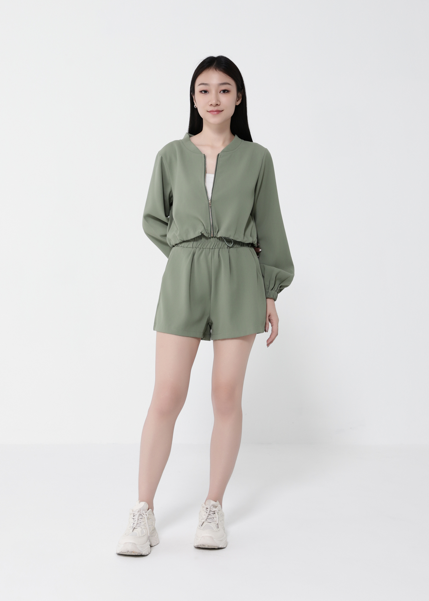 Long Sleeve Front Zip Top With Short Pant Set 40624