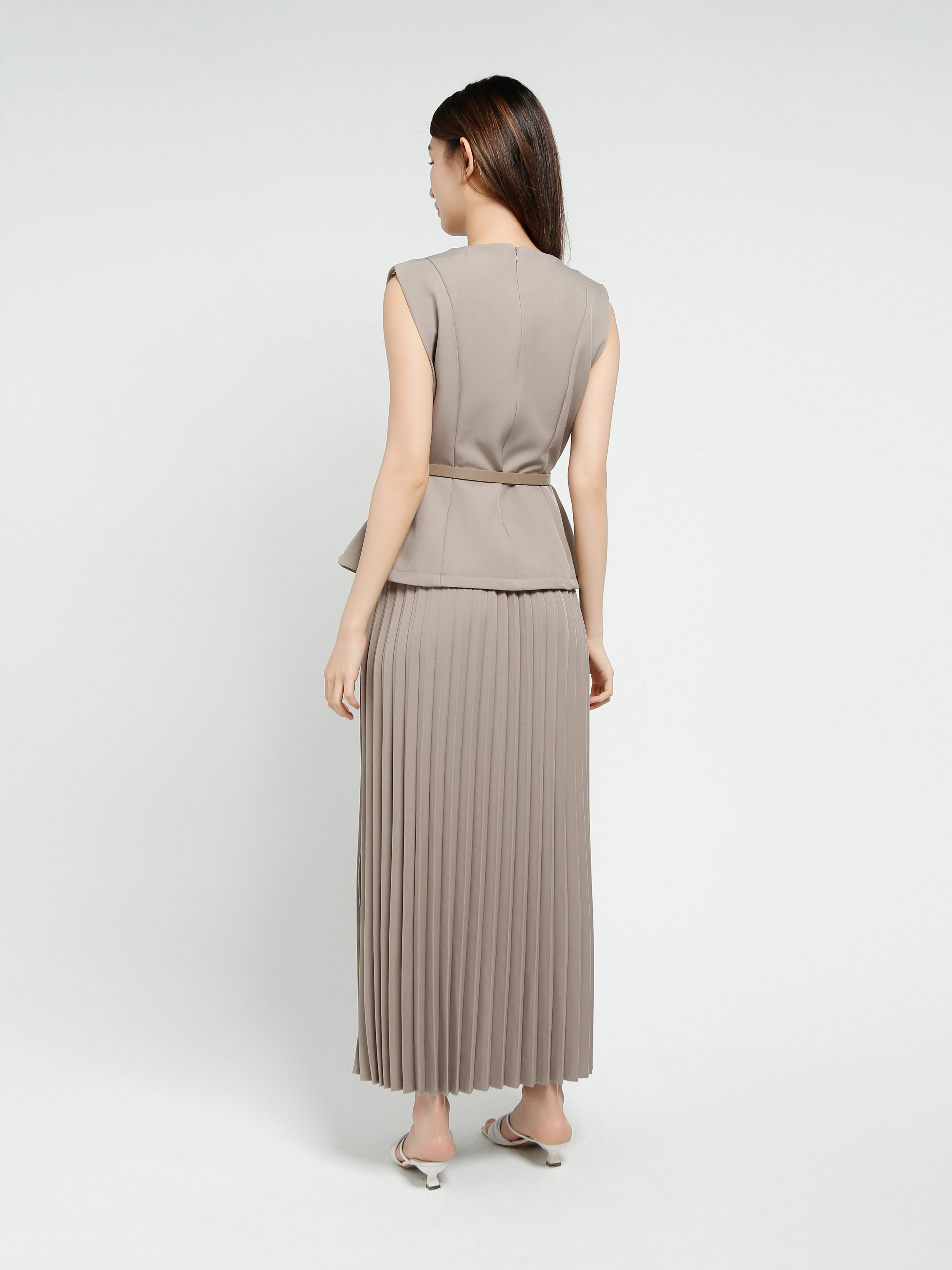 Sleeveless Back Zip Top With Long Skirt Set 40711