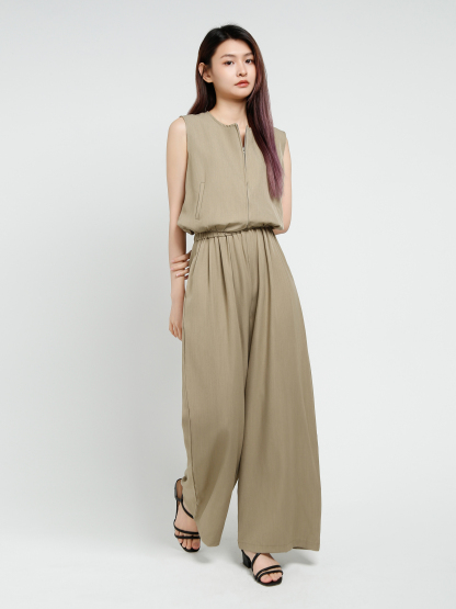 Sleeveless Front Zip Top With Long Pant Set 40851