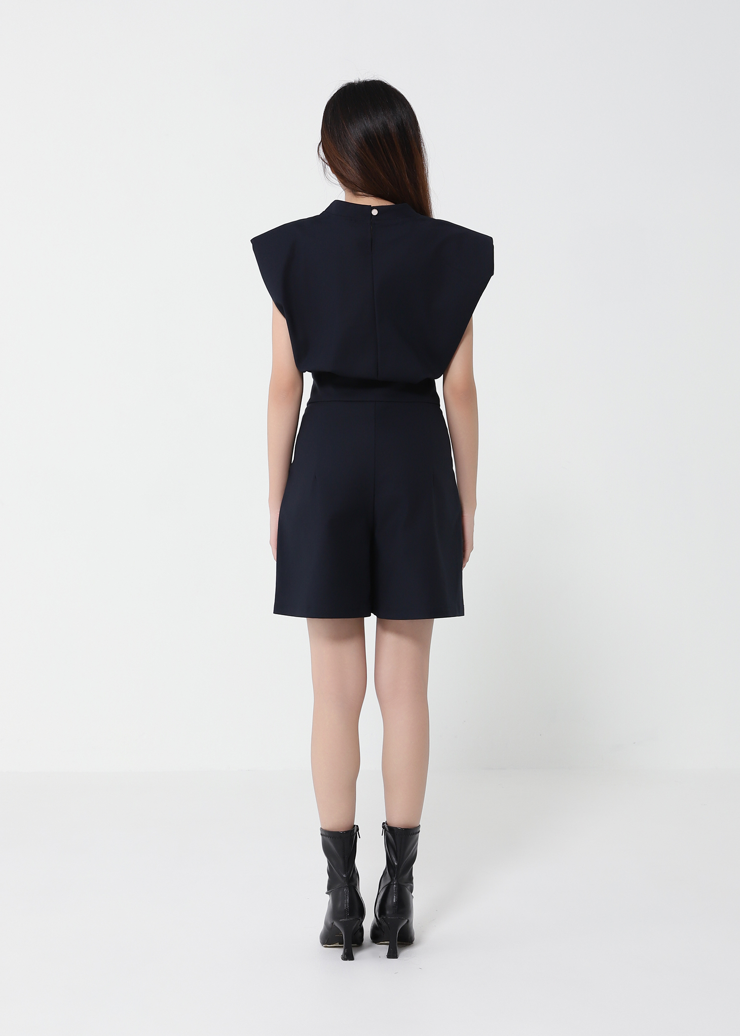 Sleeveless Top With Short Pant Set 41572