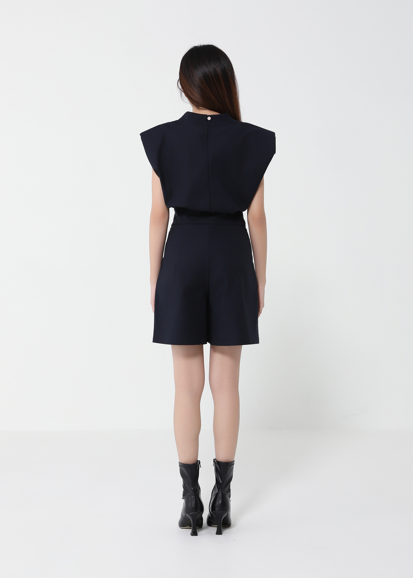 Sleeveless Top With Short Pant Set 41572