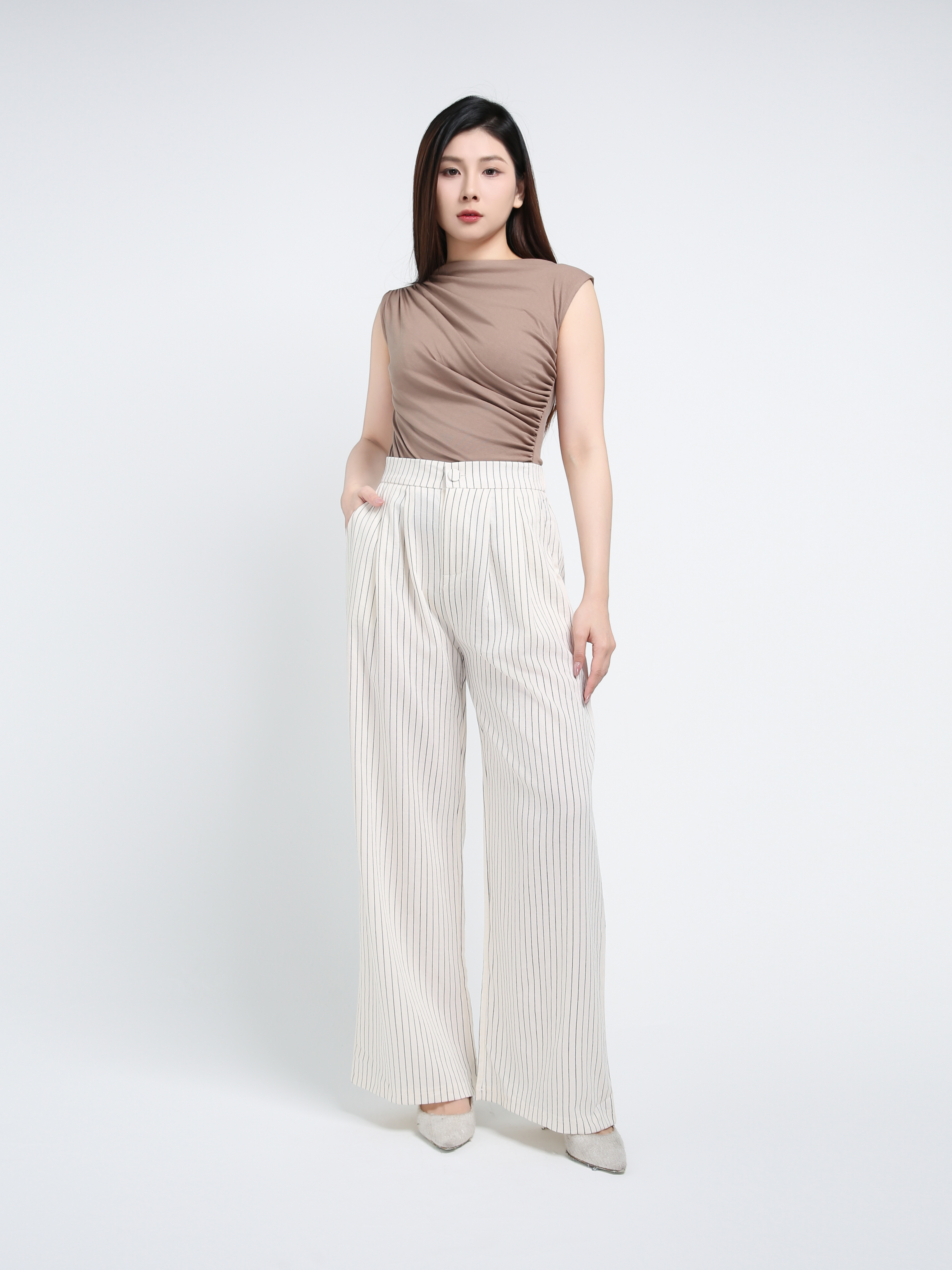Sleeveless Top 43909