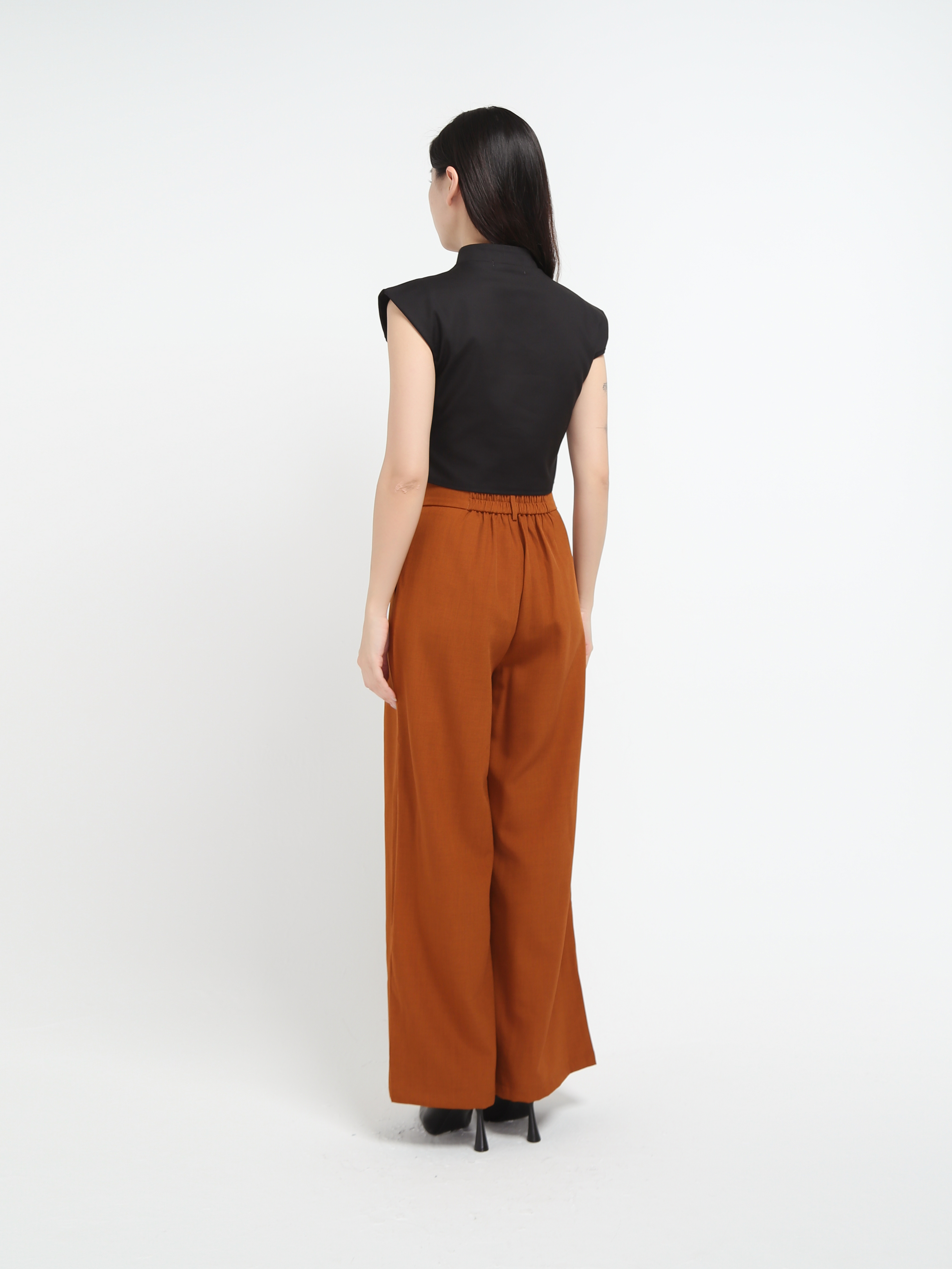 Front Zip Top 45047