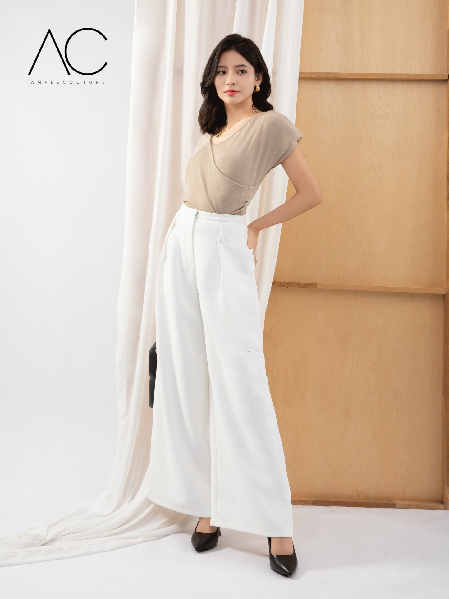 Sleeveless Wrap Top 37071