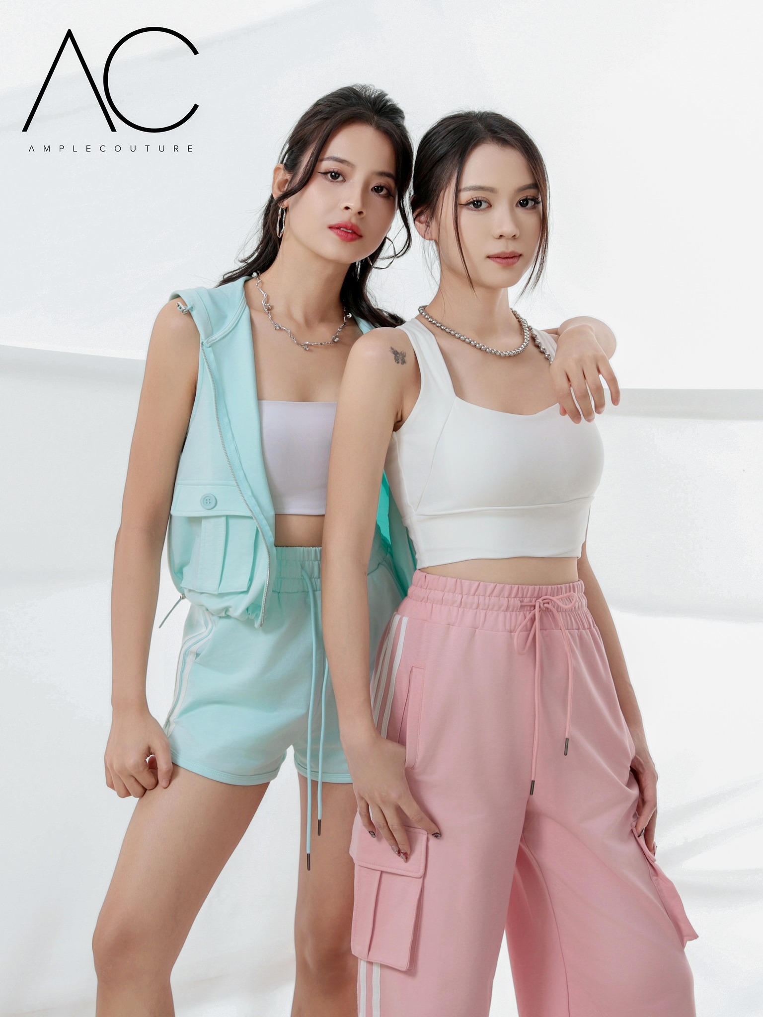 Sleeveless Top AC438