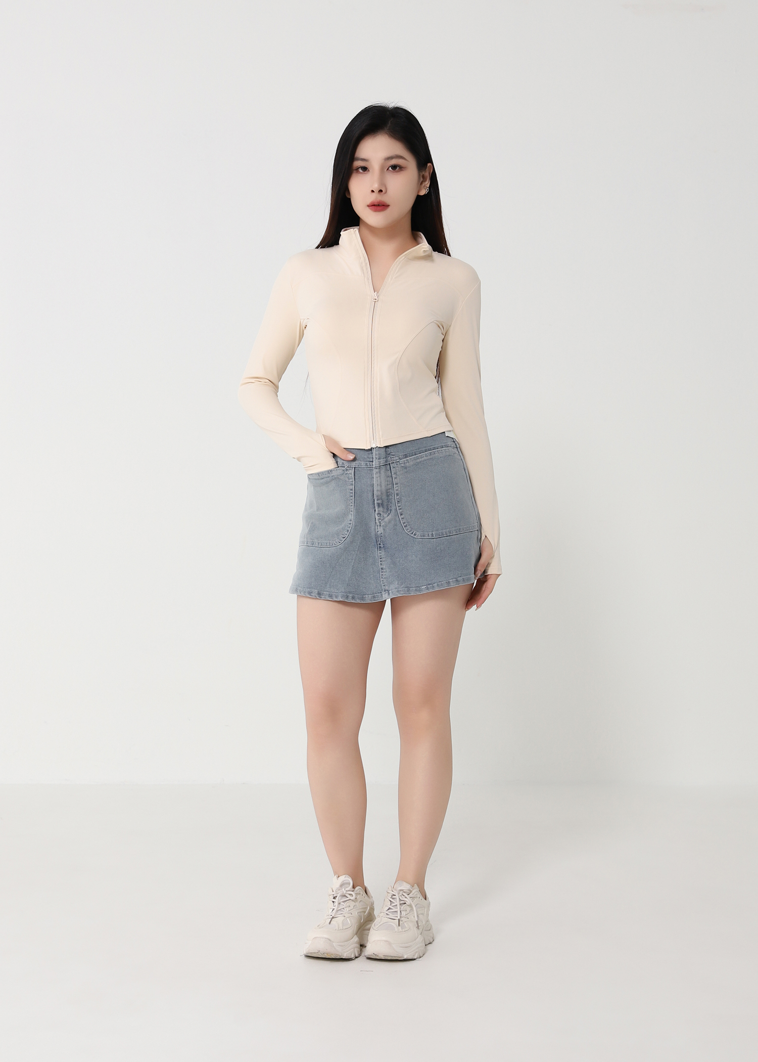 Sport Wear Front Zip Top 48939