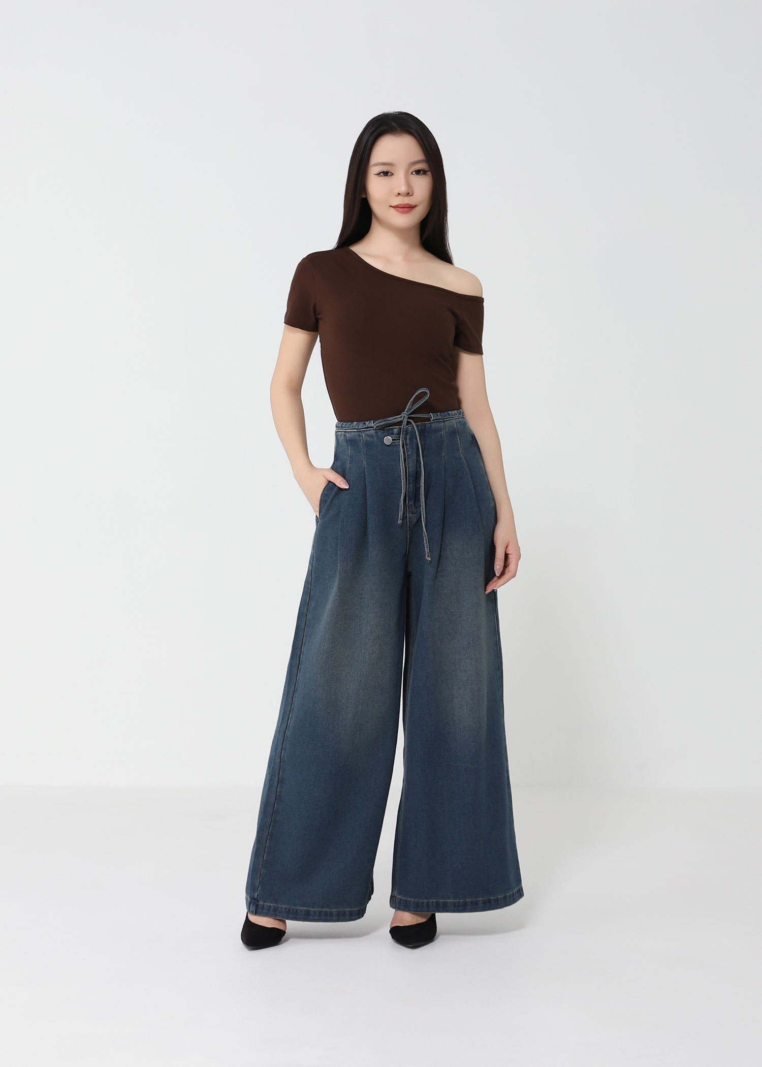 Sloping Short Sleeve Top 49163