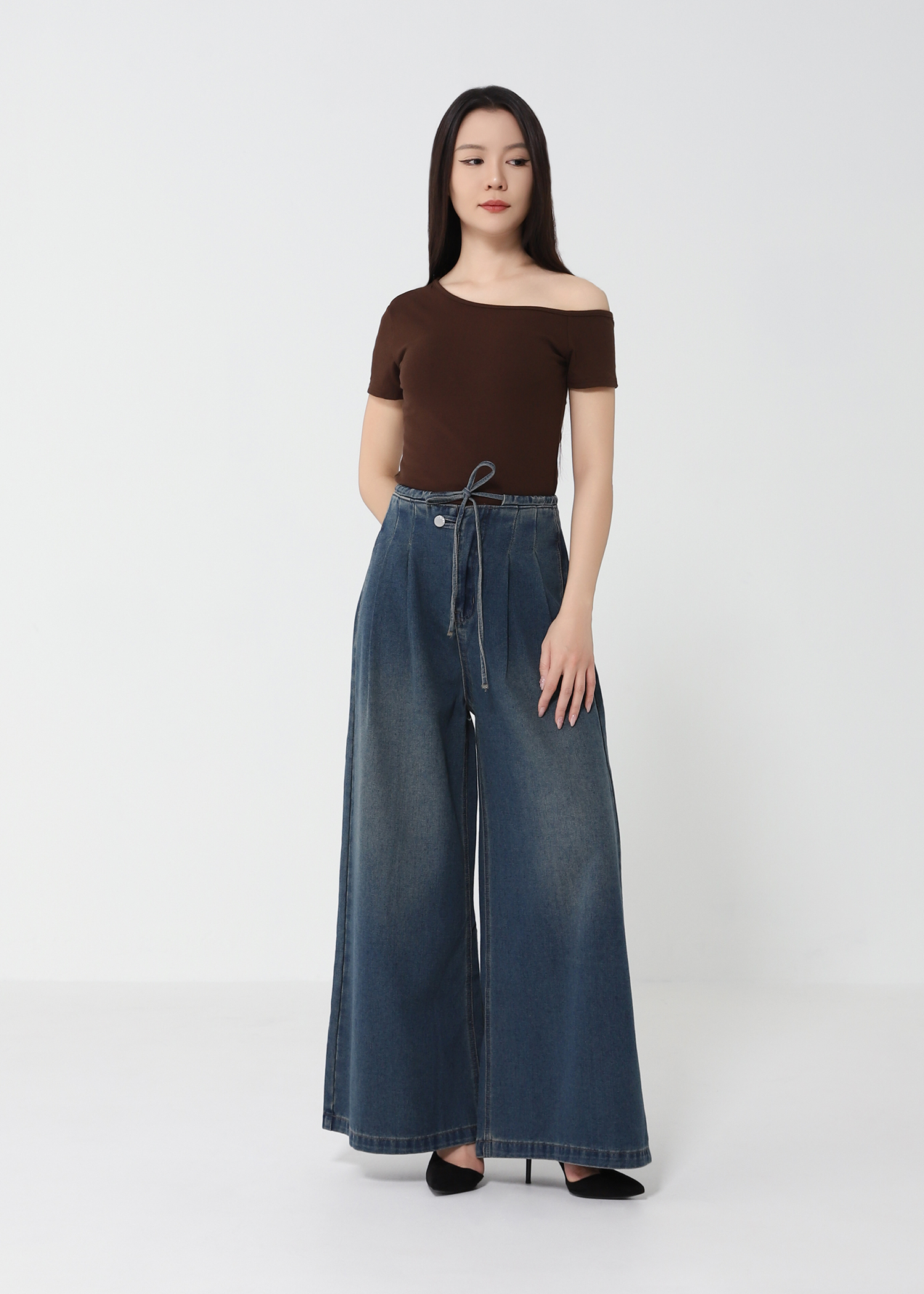 Sloping Short Sleeve Top 49163