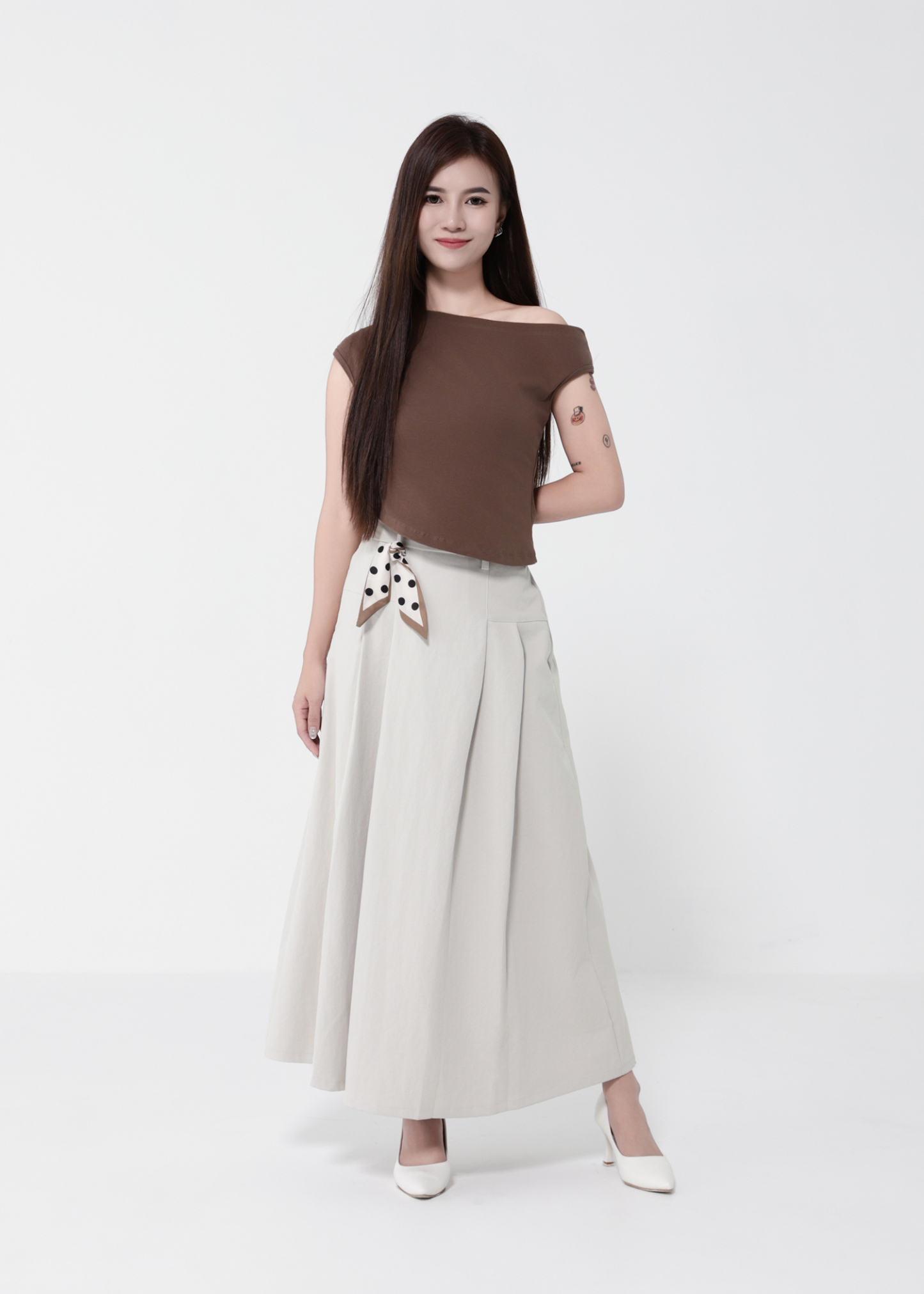 Sloping Sleeveless Top 49603