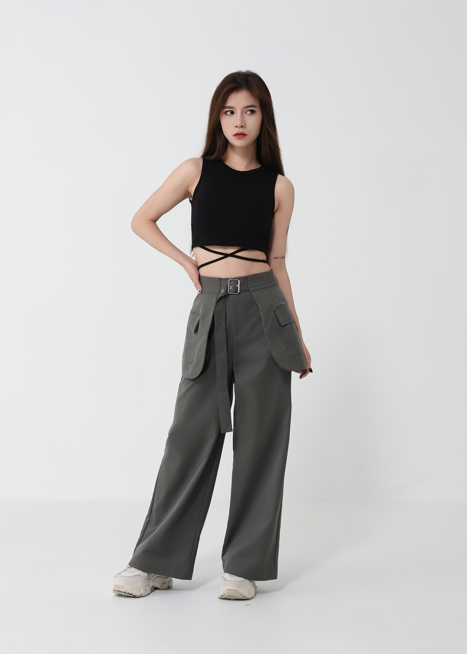 Sleeveless Tie-Up Crop Top 50032