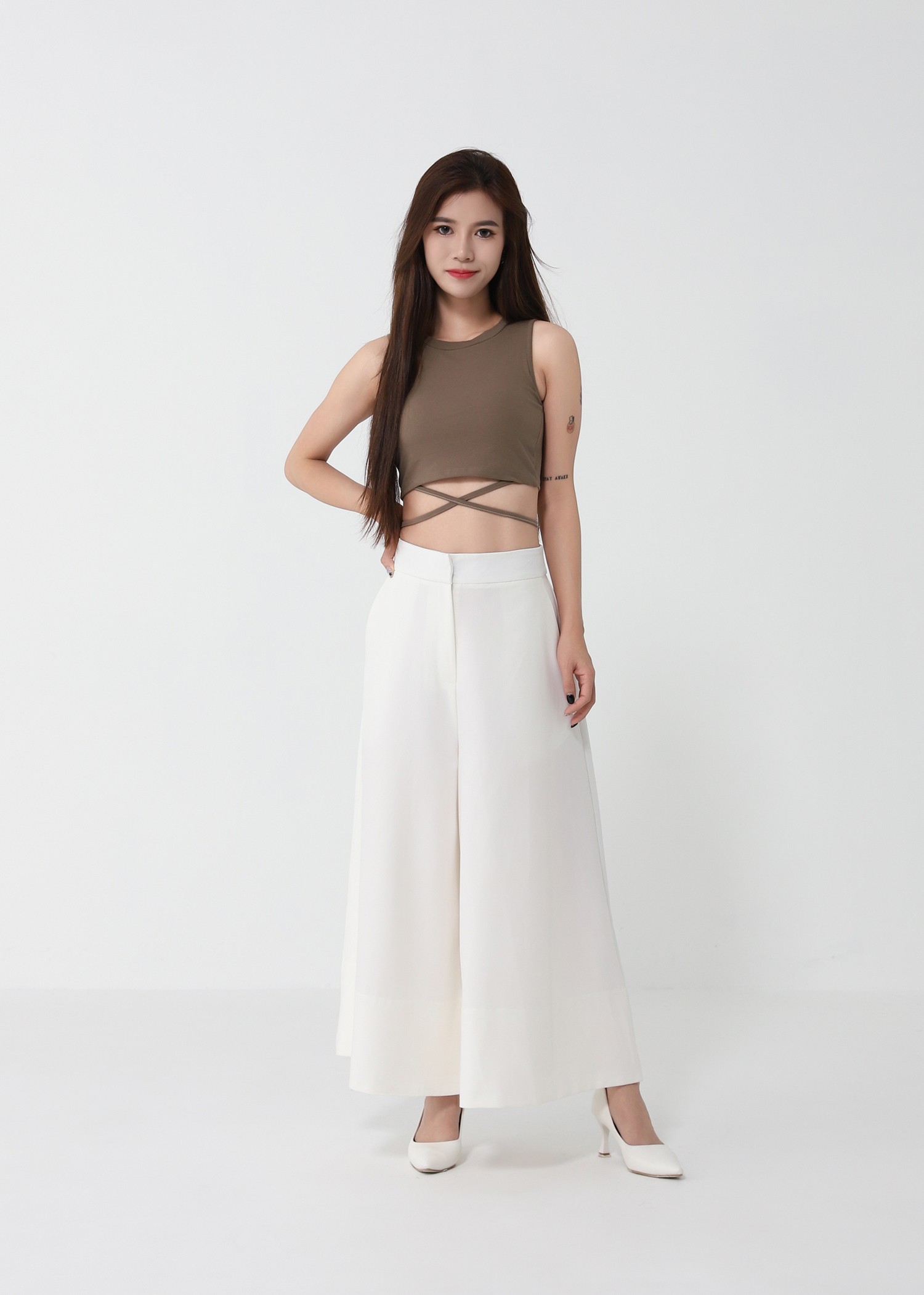 Sleeveless Tie-Up Crop Top 50032