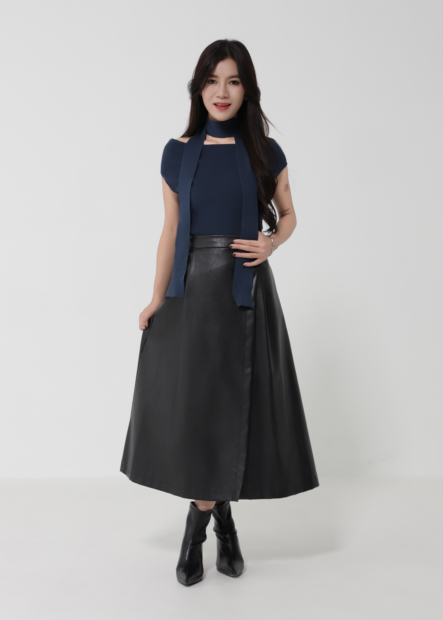 Knitted Boat Neckline Top 50905