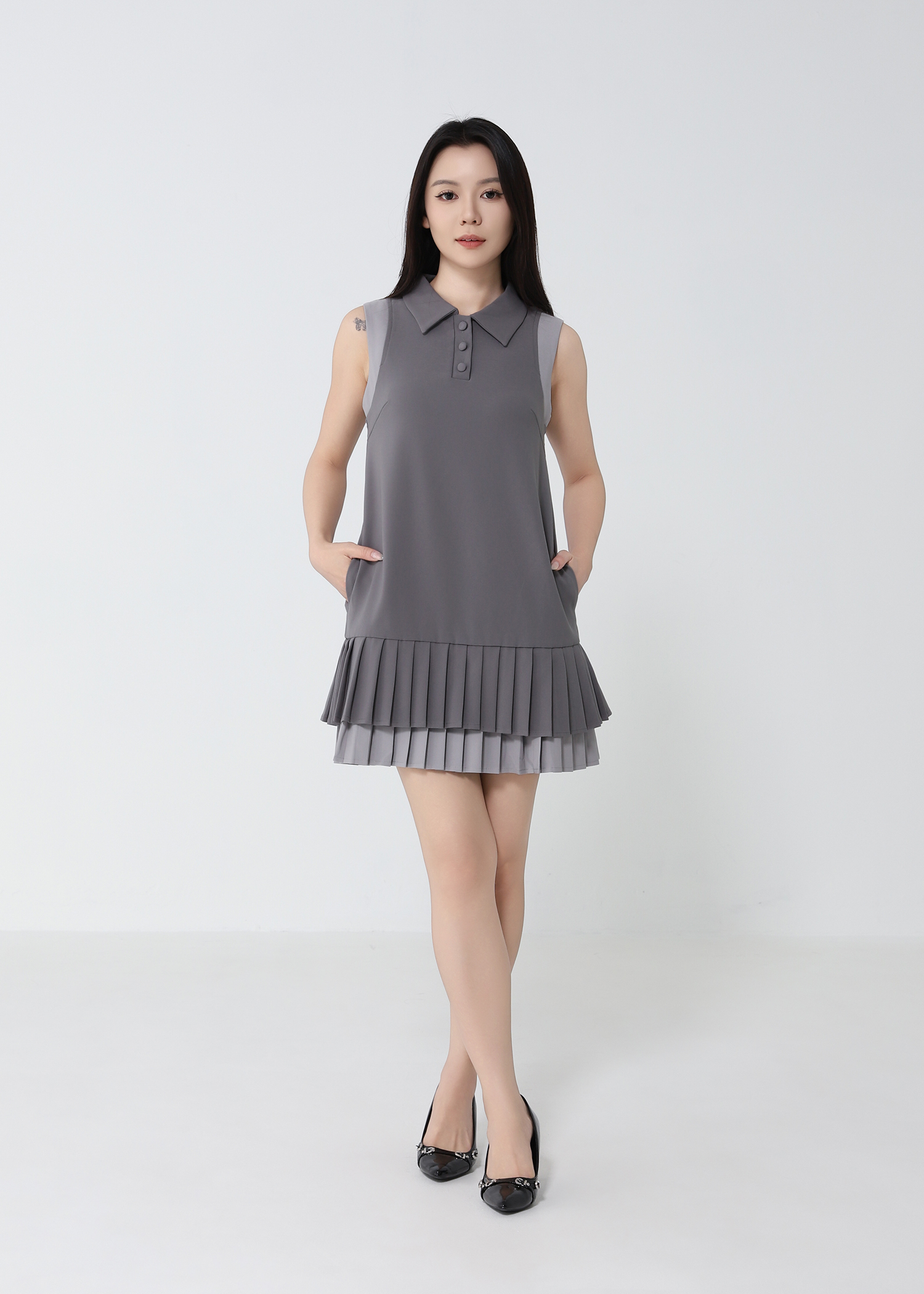 Sleeveless Pleated Dress 52290