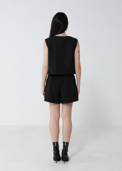 V Neck Sleeveless Top With Short Pant Set 53092