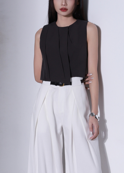 Sleeveless Pleated Detail Top AC1005