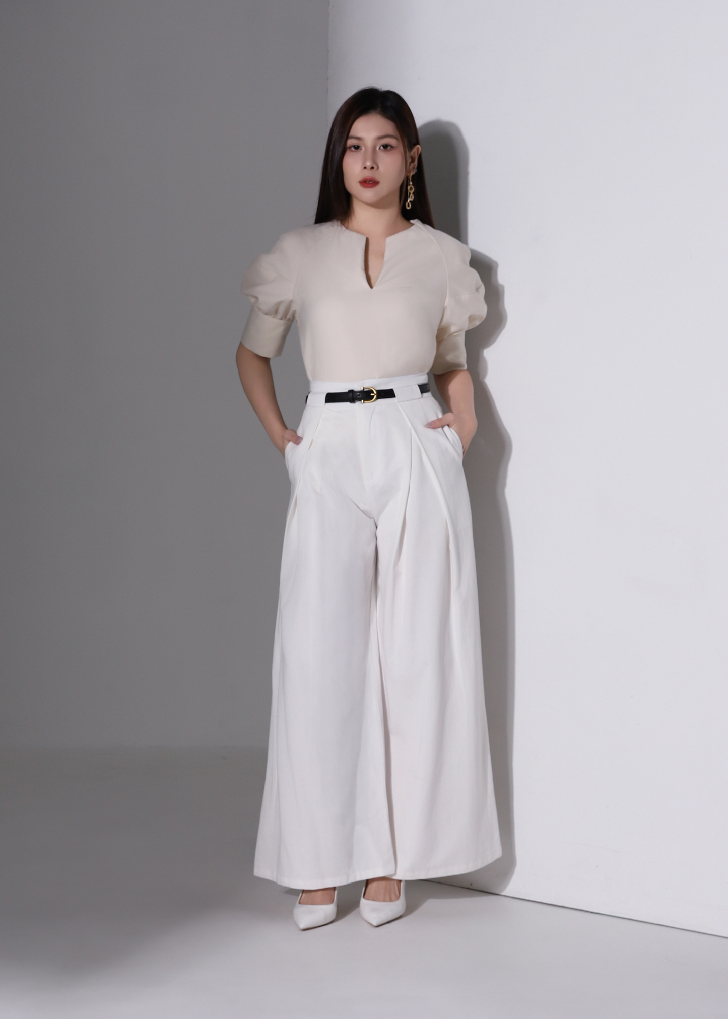 Puff Sleeve V Neck Blouse AC1007