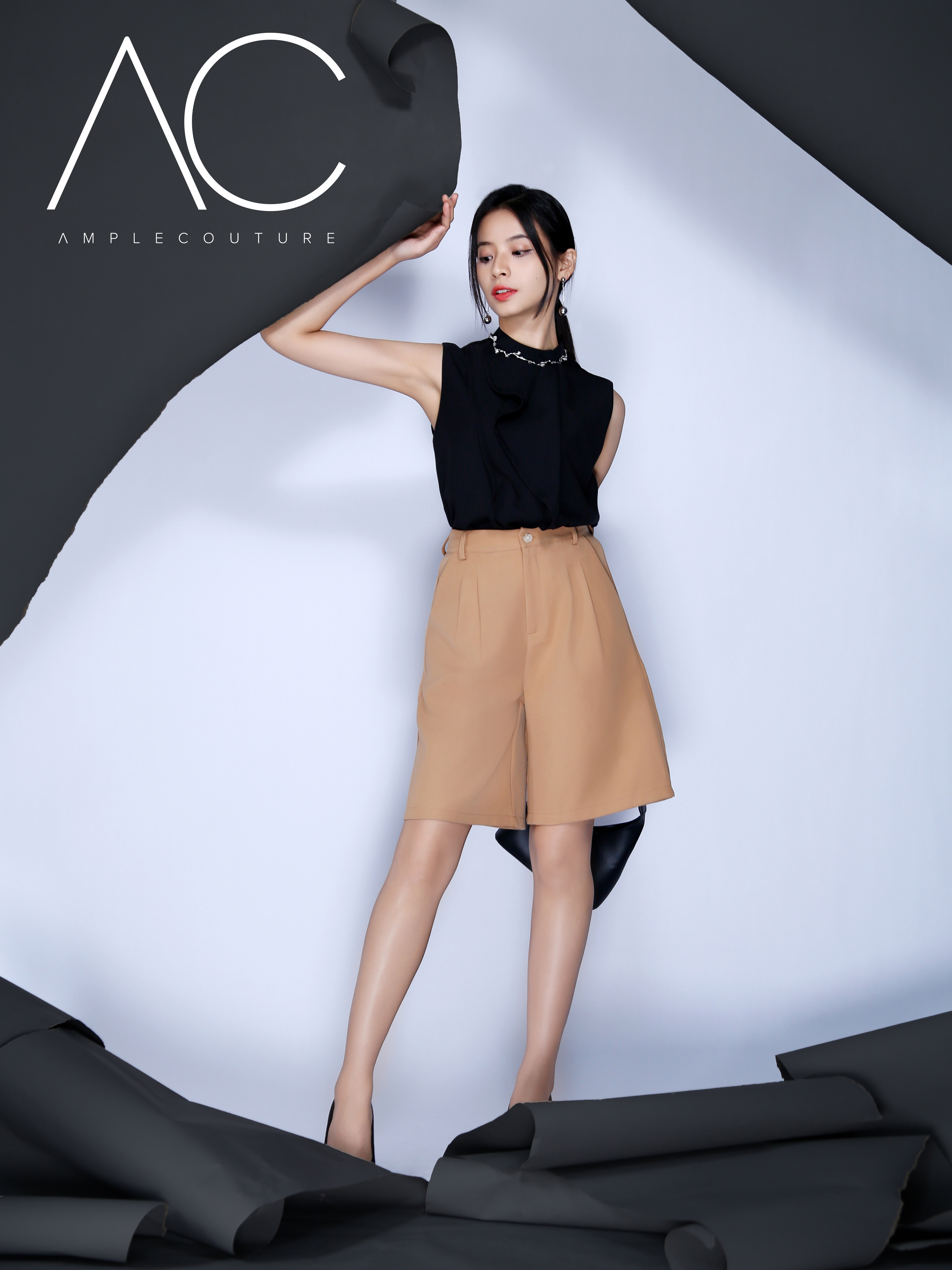 Sleeveless Wrap Top AC133