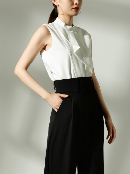 Sleeveless Wrap Top AC133