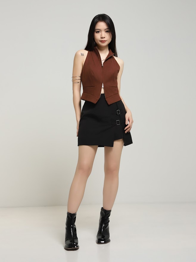 Halter Front Zip Top AC144