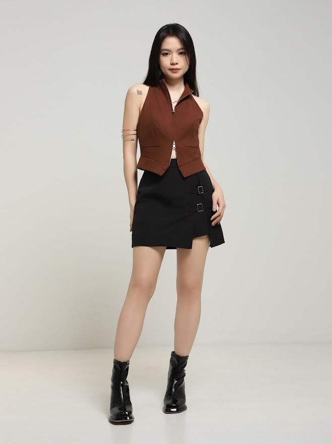 Halter Front Zip Top AC144