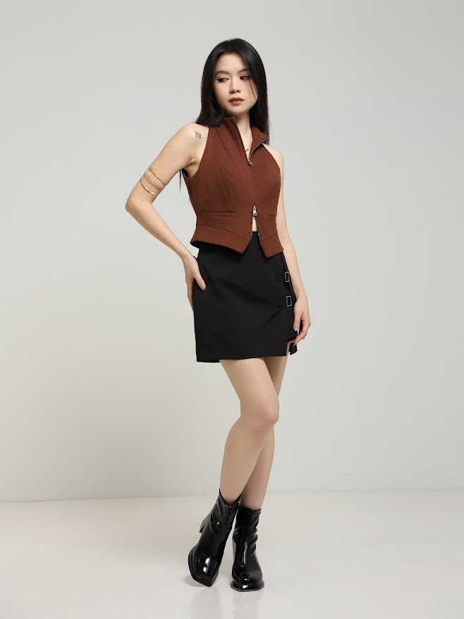 Halter Front Zip Top AC144