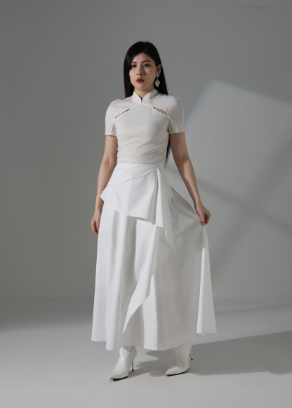 Chic Modern Chinese Front Hollow Top AC171