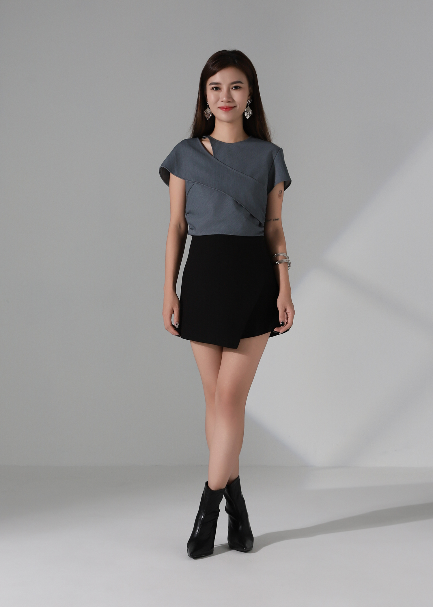 Sculpted Wrap Crop Top AC185