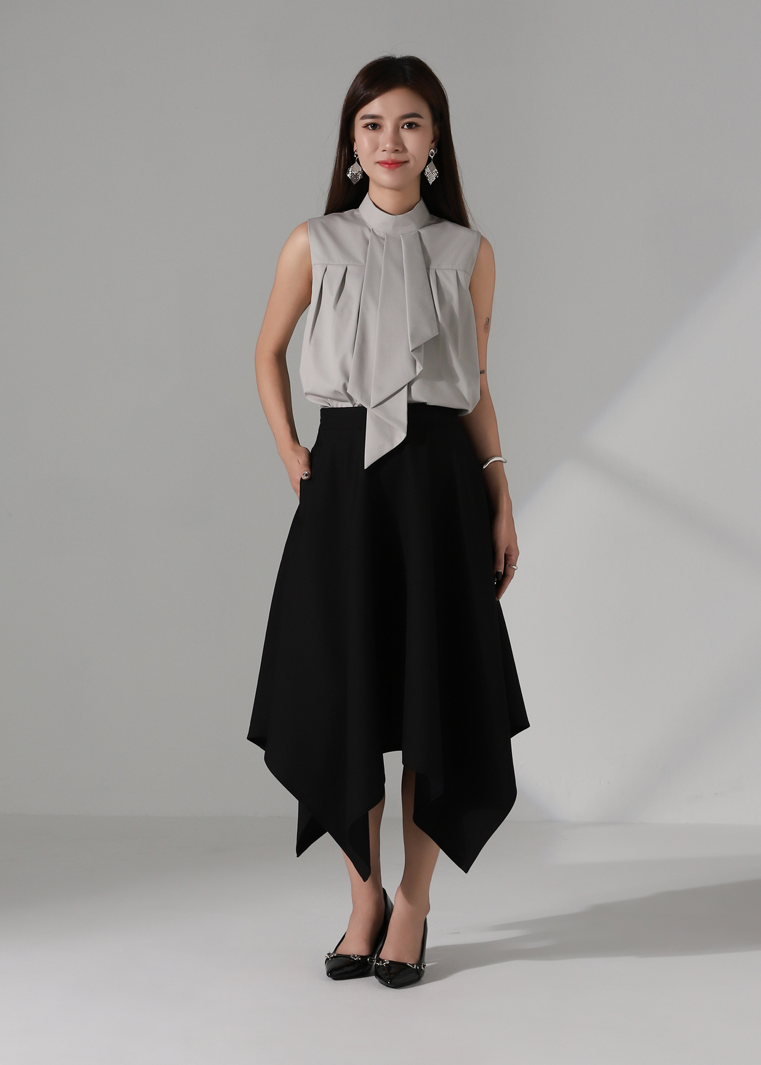 Sleeveless Turtle Neck Tie Detail Top AC187