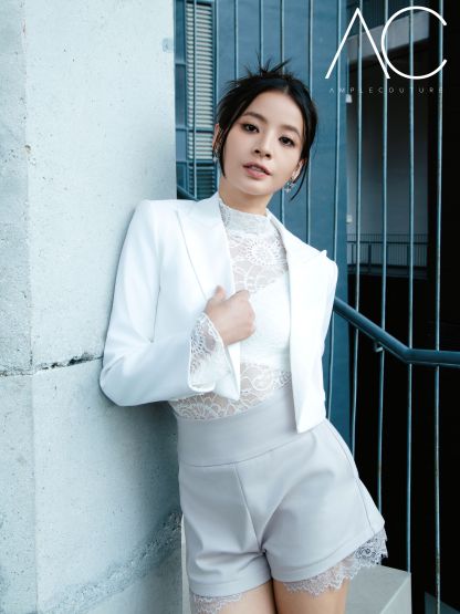 Elegant Lace Top AC209