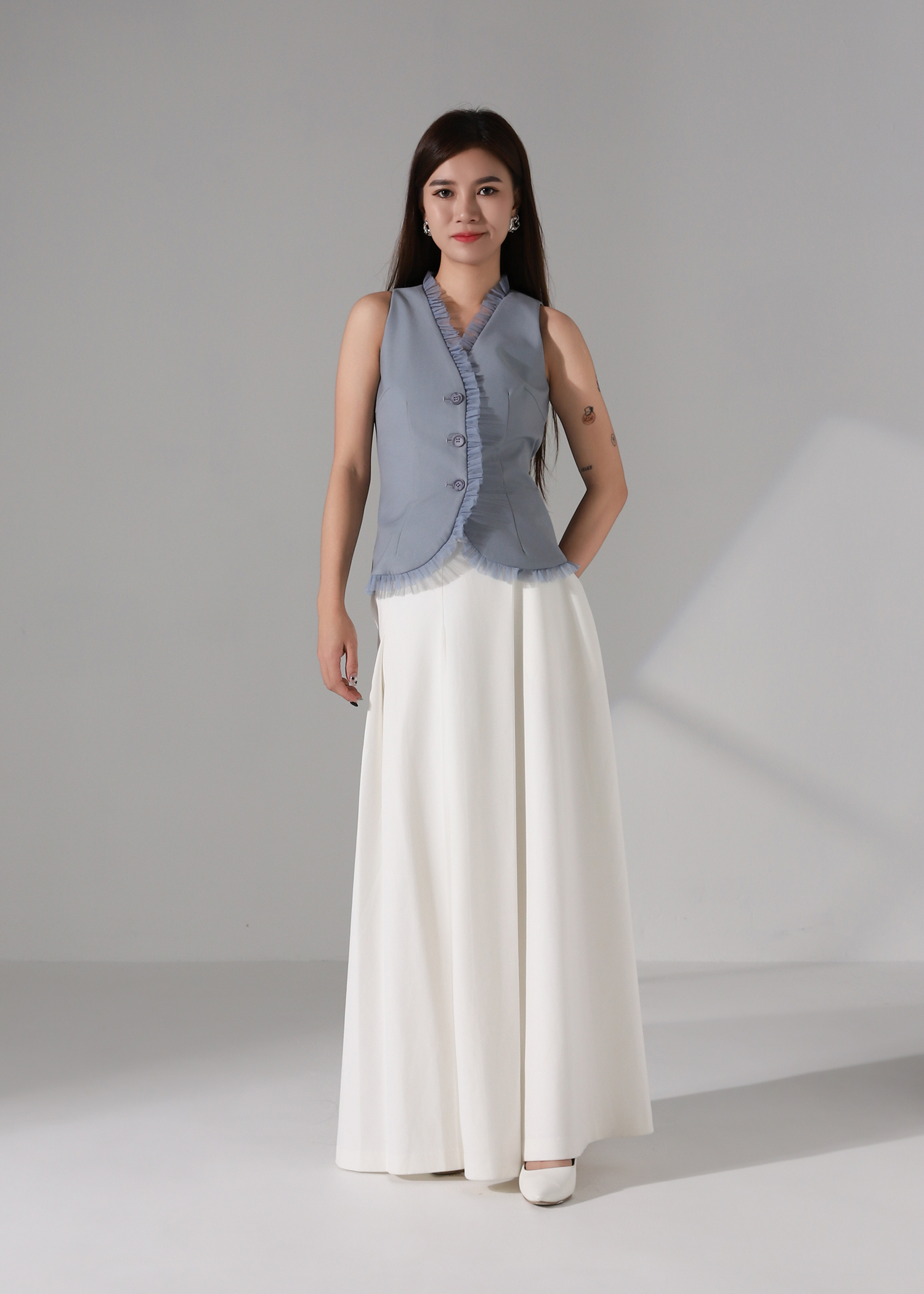 Elegant Wear Decorative Net Vest AC243