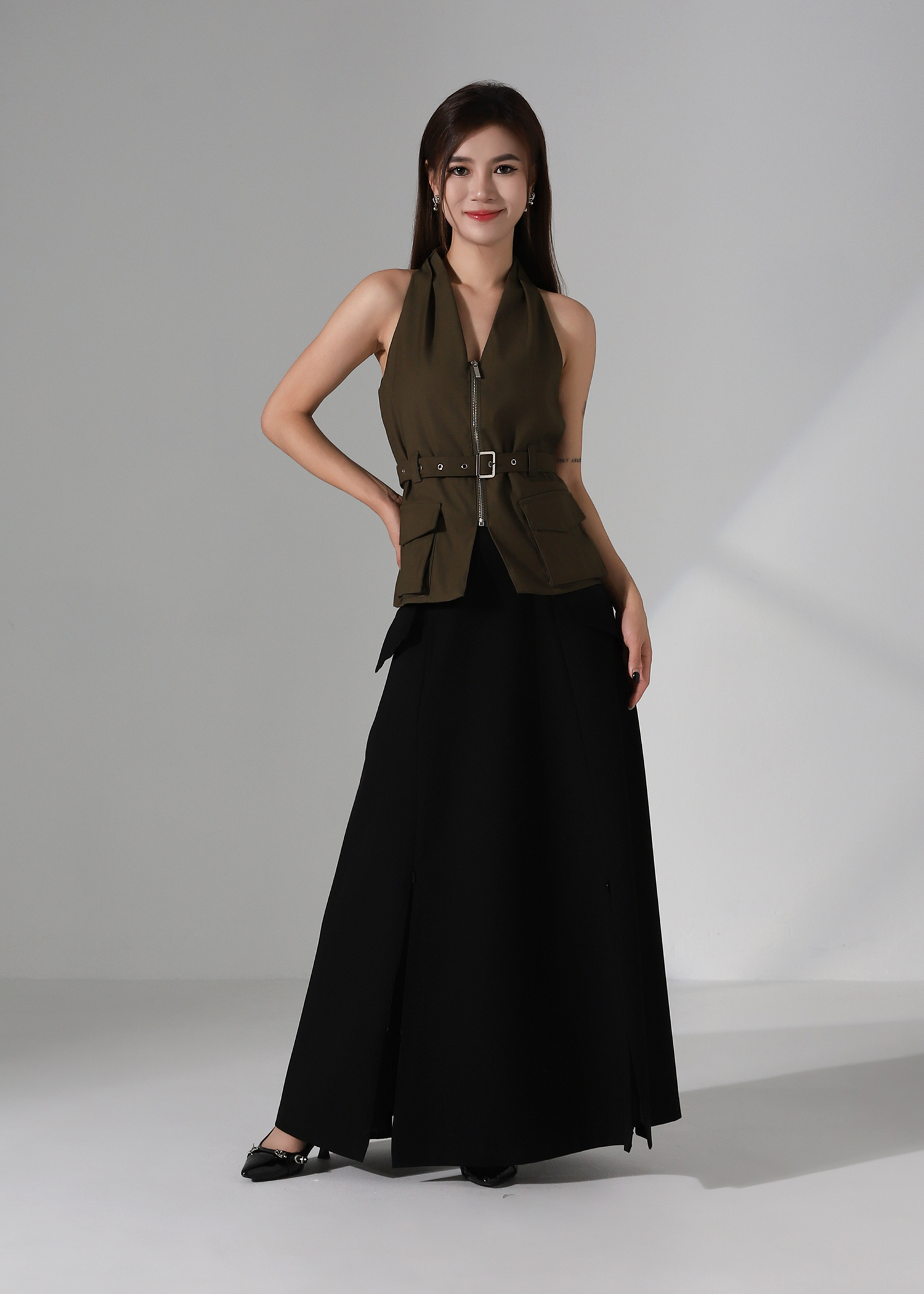 Sleeveless Slim Fit With Belt Top AC245