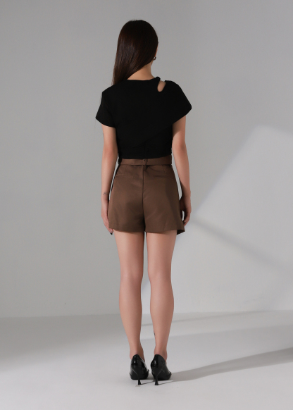 Pleated With Belt Short Pants AC247