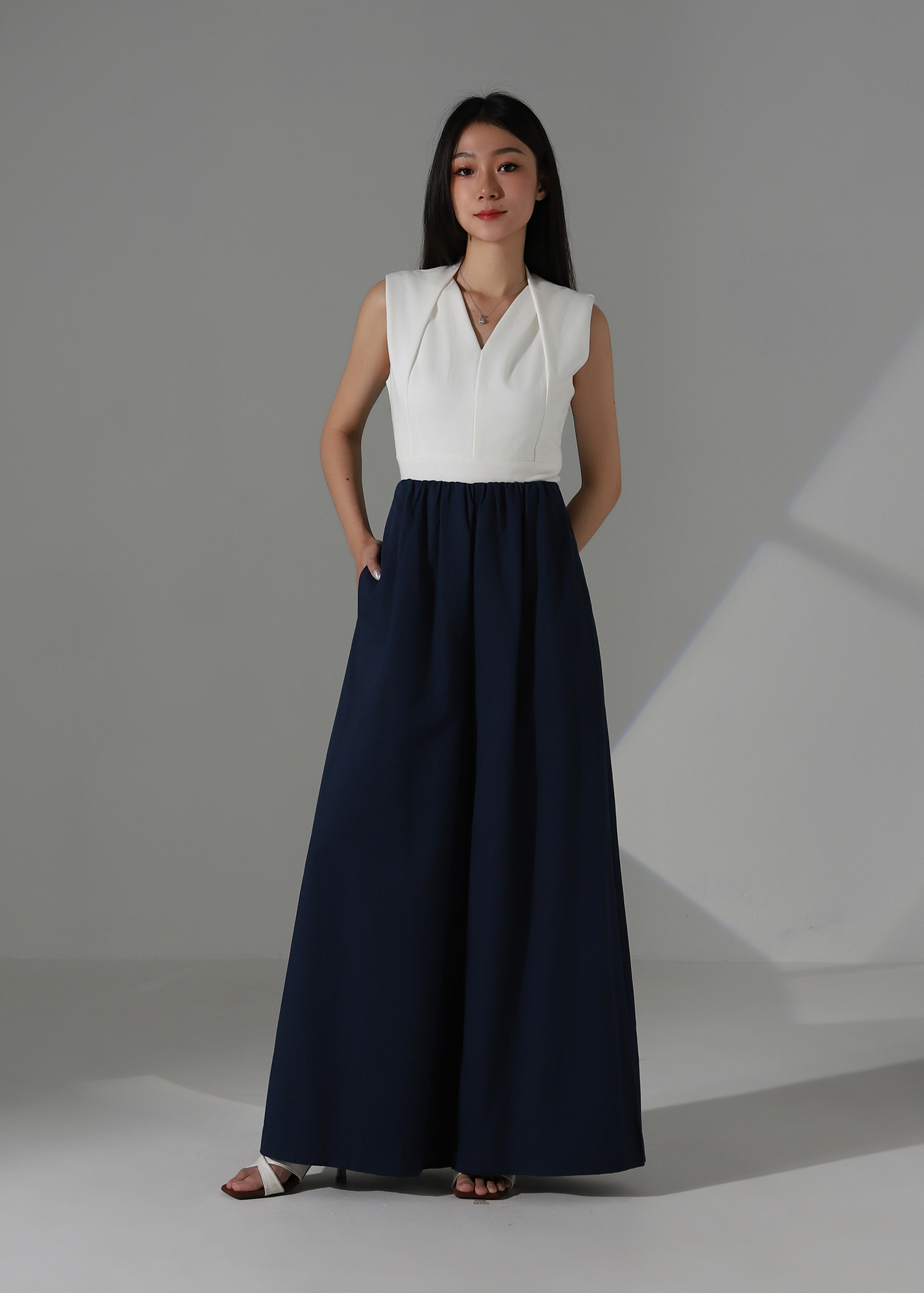 Minimal Flow Wide-Leg Pants AC249