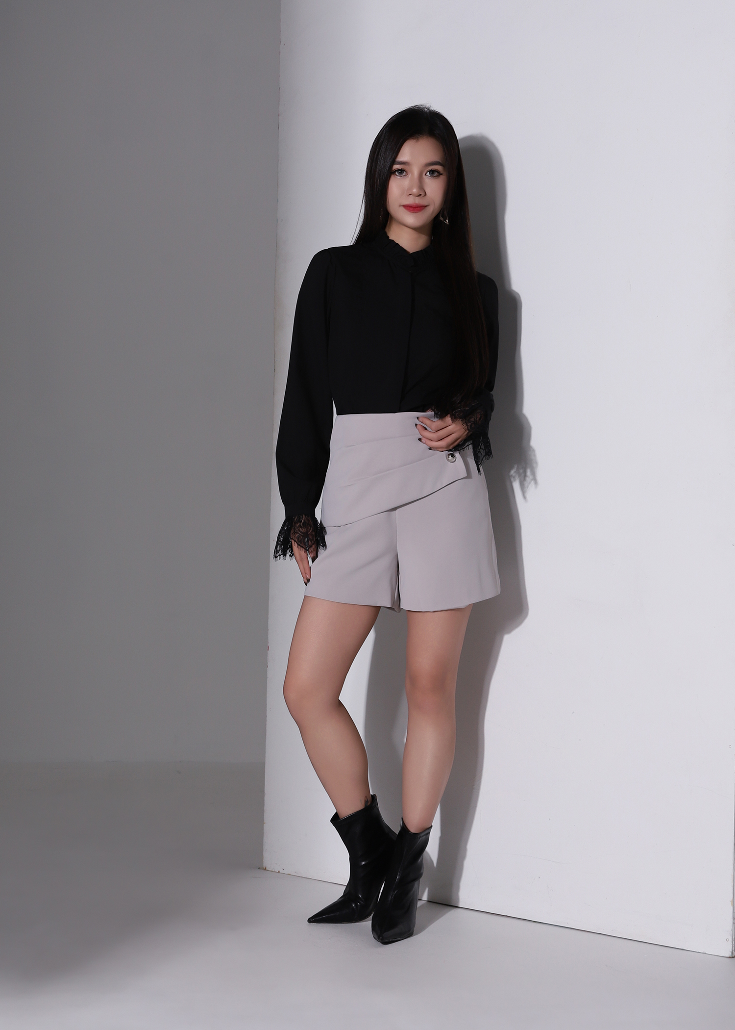 Elegant Layered Short Pants AC264