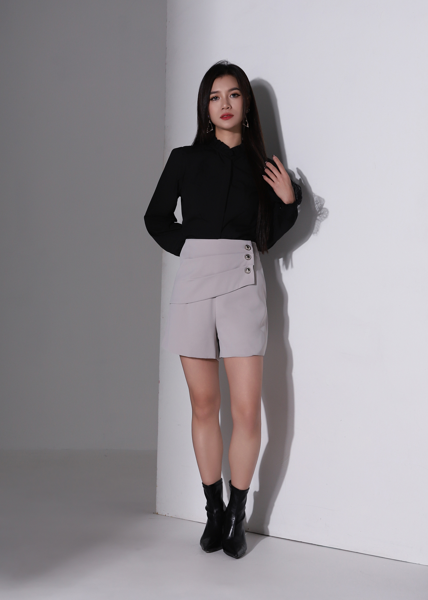 Elegant Layered Short Pants AC264