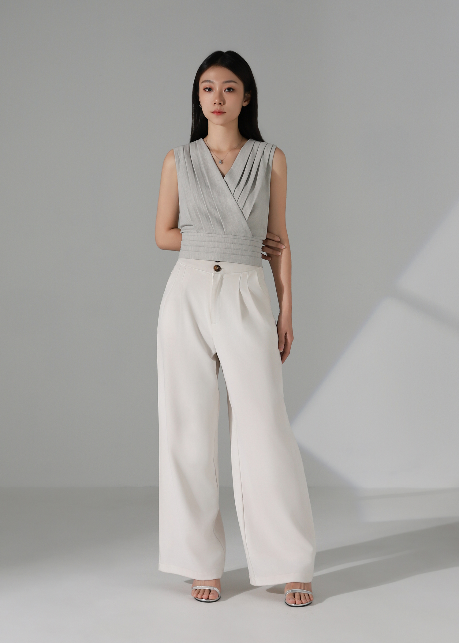 Sleeveless Pleated Wrap Top AC273